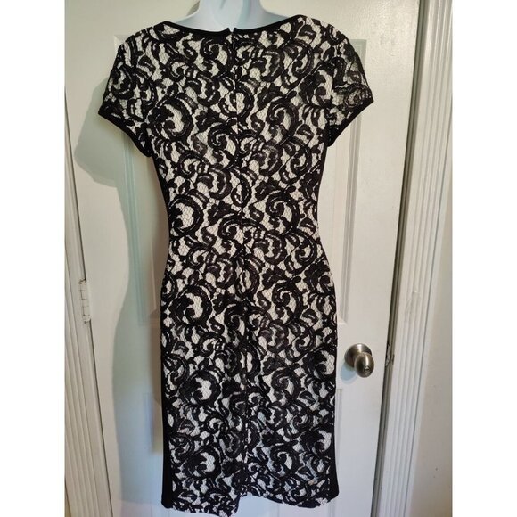 Lauren Ralph Lauren Ivory & Black Lace Bodycon Knee-Length Short Sleeve Dress 4 - Picture 4 of 11
